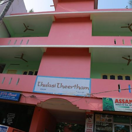 Shirleys Beach Hotel Kovalam Dış mekan fotoğraf