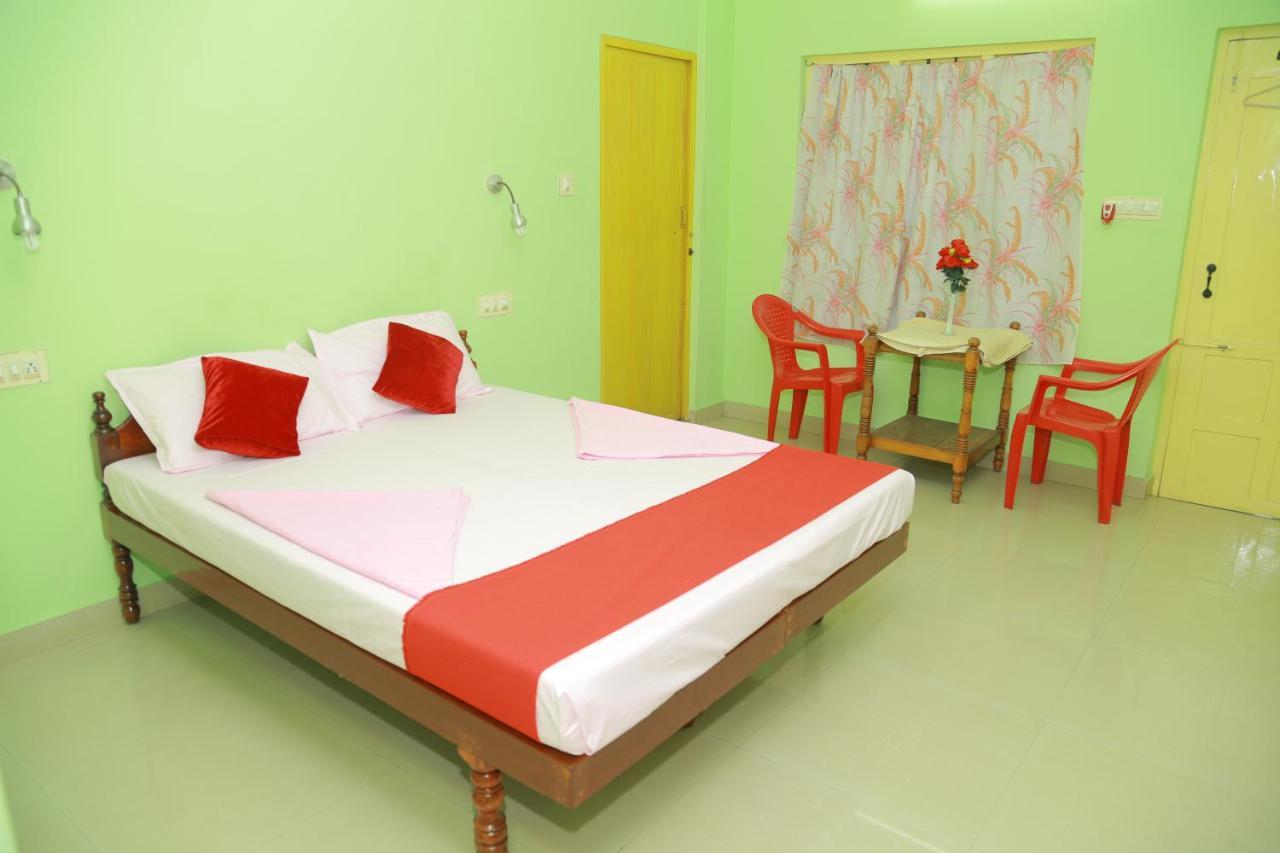 Shirleys Beach Hotel Kovalam Dış mekan fotoğraf