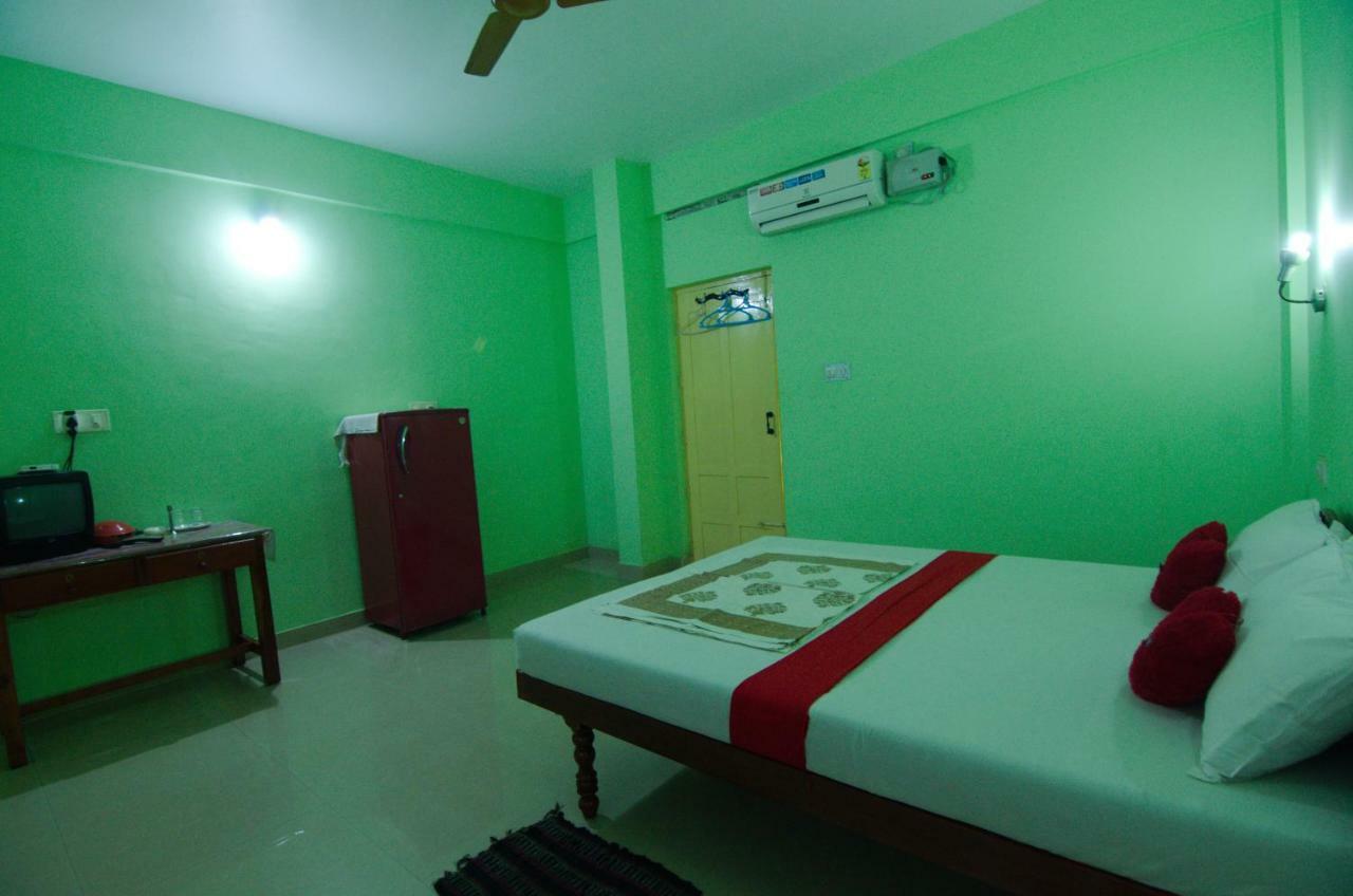 Shirleys Beach Hotel Kovalam Dış mekan fotoğraf